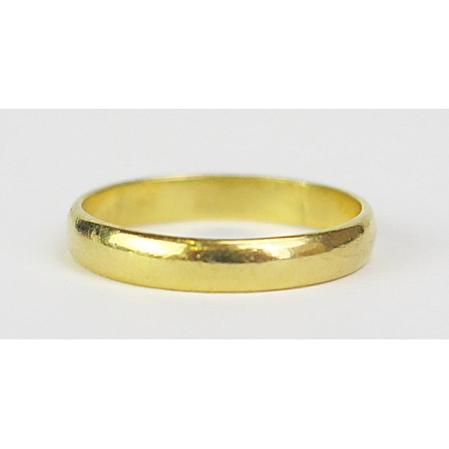 183 - A 22ct Gold Plain Wedding Band, size M.5, London hallmarks, 2.7g