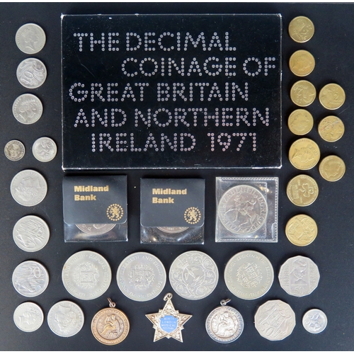 391 - A Selection of Commemorative Crowns and a 1971 Decimal Coin Pack