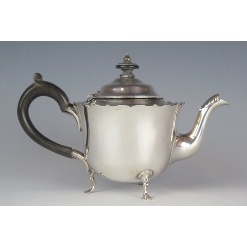 515 - A late Victorian silver bachelors teapot, maker Mappin & Webb, London, 1898, of cylindrical form wit... 