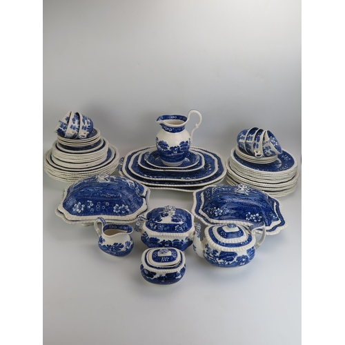 1052 - An extensive Copeland dinner service with blue and white transfer 