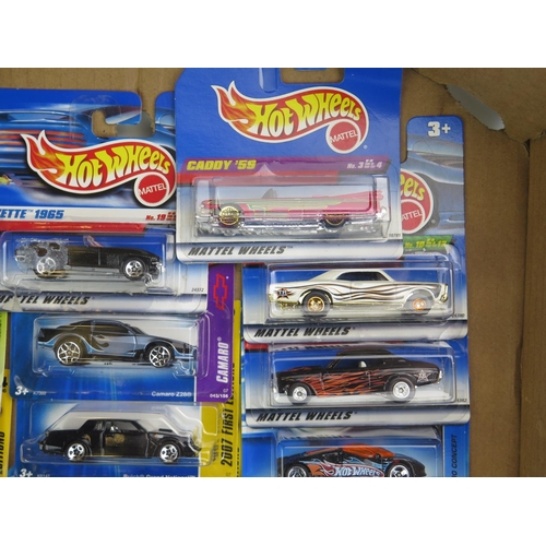 1202 - 37 Hot Wheels American Muscle Cars including Ford, Chevrolet, Plymouth, Dodge etc, all bar 5 sealed ... 