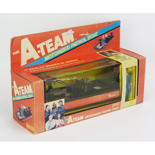 1251 - Galoob The A-Team No. 8451 Motorized Patrol Boat with John 