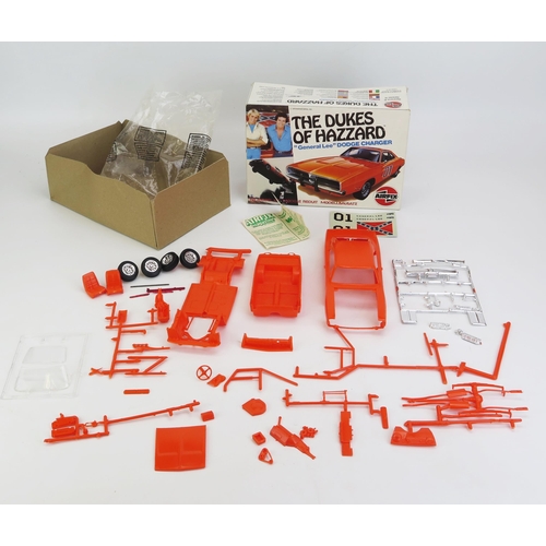 1256 - Airfix The Dukes Of Hazzard General Lee Dodge Charger 06430 1:25 Scale - appears excellent (please c... 