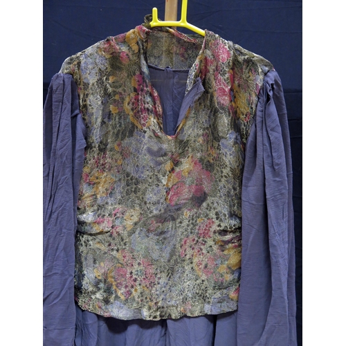 1441 - A 1930's/40's gold lame and grey crepe two-piece blouse and ballooned trouser set, with floral decor... 