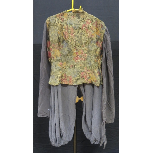 1441 - A 1930's/40's gold lame and grey crepe two-piece blouse and ballooned trouser set, with floral decor... 