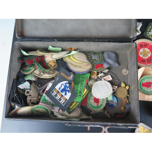 1481 - Boy Scouts Association, a collection of cloth badges, metal badges, includes 8th World Jamboree, Can... 