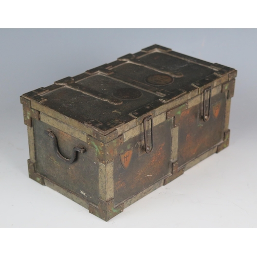 1489 - Huntley & Palmer, an Edwardian biscuit tin in the form of a travelling trunk, with lithographed deta... 