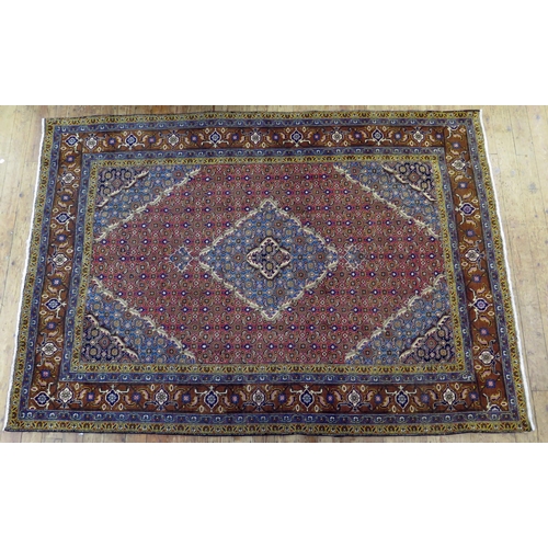 1614 - An Ardabil rug 283 x 200cm