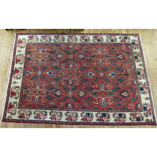 1616 - A Tabriz rug 289 x 200cm