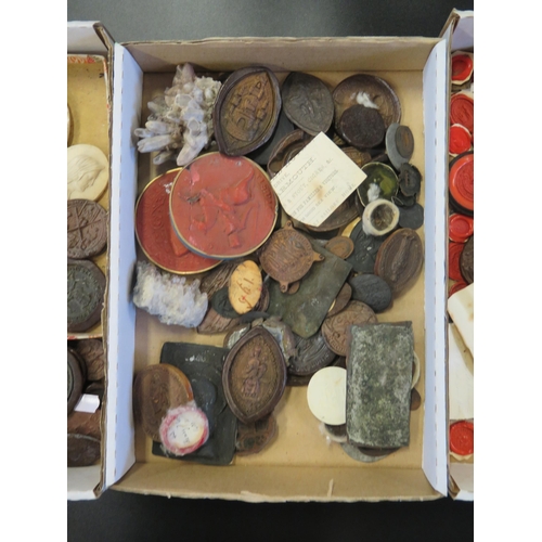 1484 - An extensive collection of wax and metal seals, many ecclesiastical, also includes  seal  and counte... 