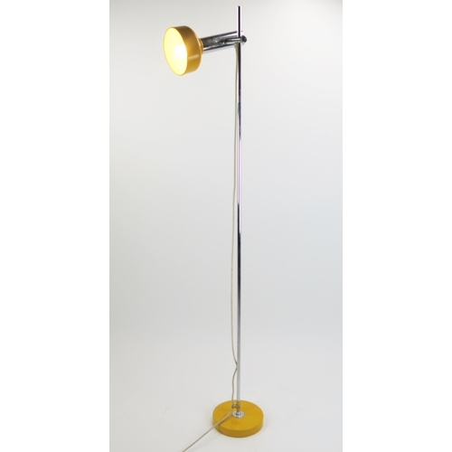 1005 - A 1970's Chrome and Yellow Adjustable Standard Spotlight, unmarked, 146cm high

Provenance _ see lot... 