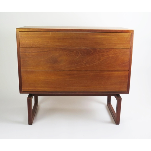 1021 - Arne Hovmand Olsen for Mogens Kold Danish Teak Chest of Three Drawers with inset MK Craftsmanship ro... 