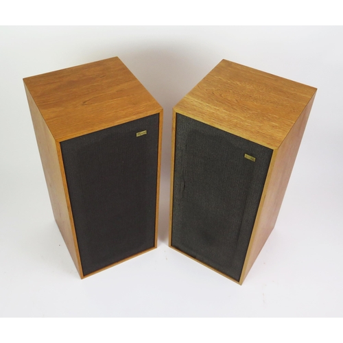 1033 - A Pair of Spendor Type BC1 Teak Cased Stereo Speakers, serial No. 4018 with original leaflet

Proven... 