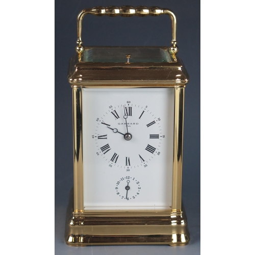 1189A - L'Epee a contemporary French Garrard retailed lacquered brass carriage clock, with 7.5cm Roman dial ... 