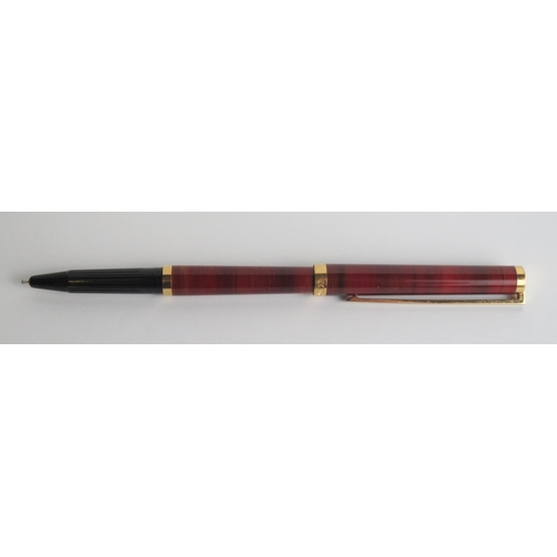 1301 - Dupont, a  Laque de Chine ball point pen.