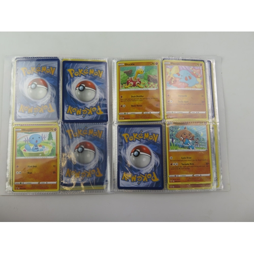 1368 - Pokémon Trading Cards Collection with card file and collector's tins