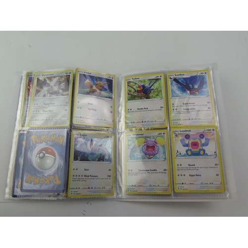 1368 - Pokémon Trading Cards Collection with card file and collector's tins