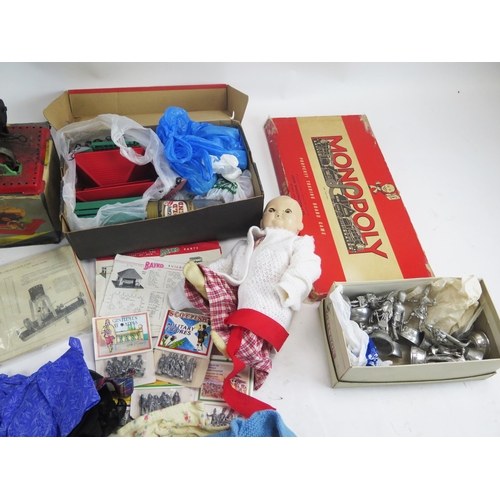 1371 - Collection of Vintage Toys including Mamod SE2 Stationary Steam Engine, one boxed, Model Milling Mac... 