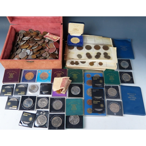 1465 - Two Boxes of Miscellaneous Coins, c. 4800g gross