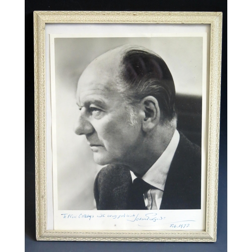 1625 - A signed photograph of Sir John Gielgud, dated  Feb 1977, F & G