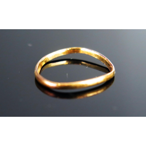 181 - A 22ct Gold Wedding Band, 1.04g. A/F