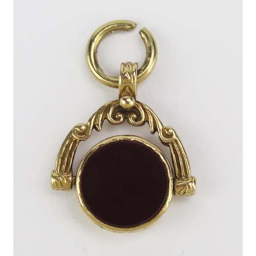 22 - A 9ct Gold, Bloodstone and Carnelian Swivel Fob, 21.16mm wide, hallmarked, 5.32g
