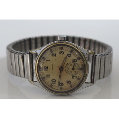 408 - A WWII TIMOR 'One of the Dirty Dozen' Wristwatch, 31mm case back marked A.T.P. 136765. Needs attenti... 