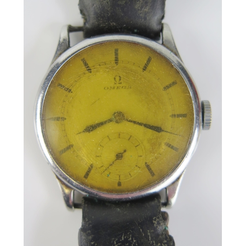 418 - An OMEGA Steel Cased Wristwatch, 32.4mm case, back no. 9097325, movement no. 8325425, c. 1939. Runni... 