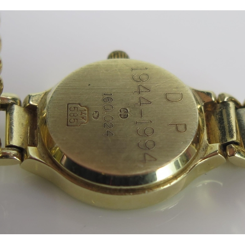 430 - A MALLORY Ladies 14K Gold Wristwatch on a 14K gold bracelet, quartz movement, 18.77g gross with glas... 