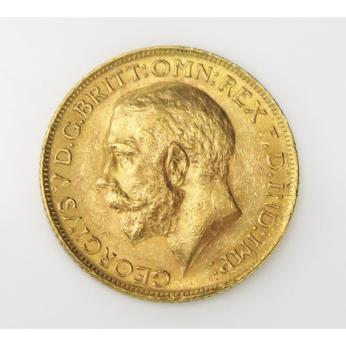 1479D - A George V 1913 Gold Sovereign