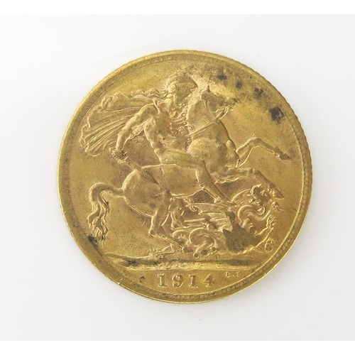 1479E - A George V 1914 Gold Sovereign