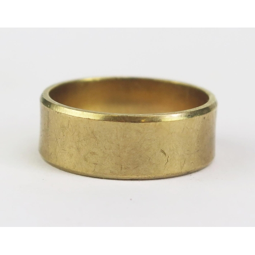 185 - A 9ct Gold Plain Wedding Band, 8mm wide, London 1971, B. Bros., size S.75, 6.45g