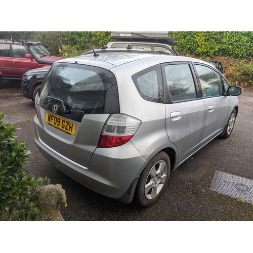 1725 - Honda Jazz 2009, 1339 cc Petrol, Manual, MOT Expires 17 December 2024, c. 37,523 miles, First Regist... 