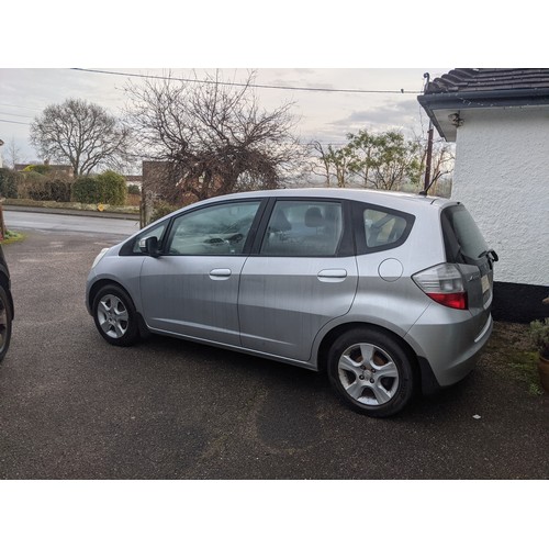 1725 - Honda Jazz 2009, 1339 cc Petrol, Manual, MOT Expires 17 December 2024, c. 37,523 miles, First Regist... 