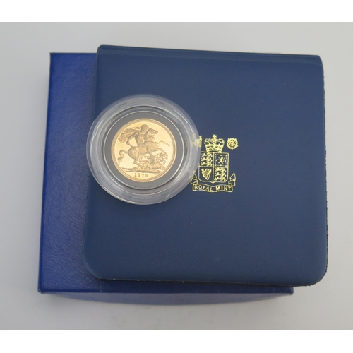 218 - * An Elizabeth II 1979 Proof Sovereign in original Royal Mint presentation case. 18% premium _ no VA... 