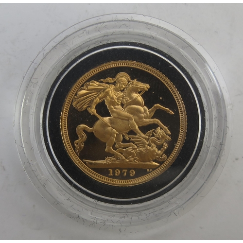 218 - * An Elizabeth II 1979 Proof Sovereign in original Royal Mint presentation case. 18% premium _ no VA... 