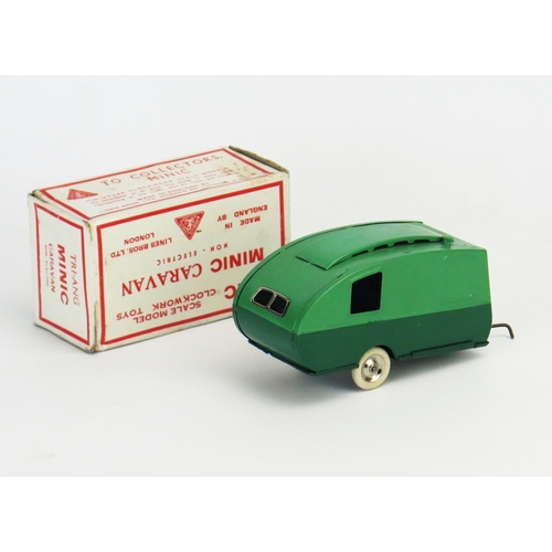 249 - Tri-ang Minic Tinplate Caravan in two-tone green, white tyres - near mint in very good white and red... 