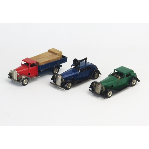 251 - Tri-ang Minic Tinplate Clockwork Trio including Vauxhall Town Coupe in green and loudspeaker car in ... 