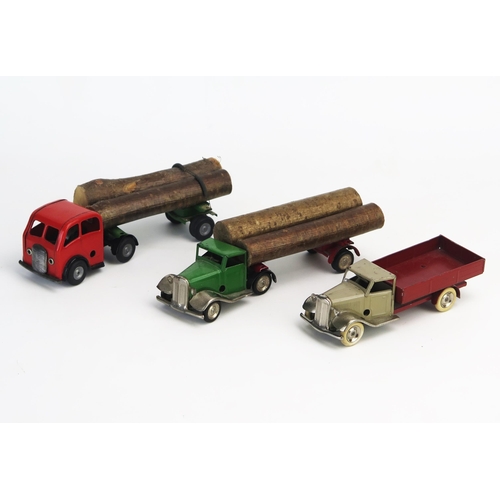 255 - Tri-ang Minic Tinplate Clockwork Truck Trio including sided truck in grey/dark red/chrome, log truck... 