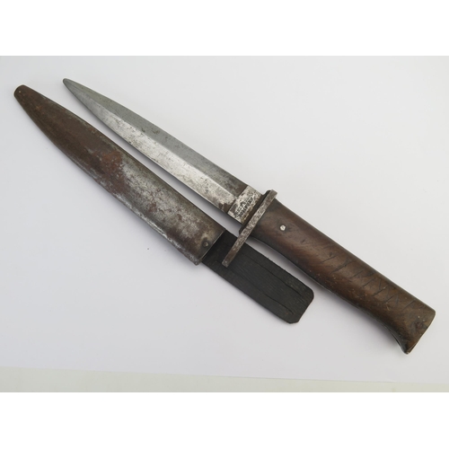 300 - A World War I period German fighting knife, with 14.5 double edged blade by Ernst Busch, Soligen, ha... 