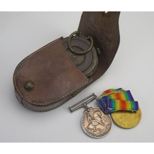 316 - A World War I pair to 62952. Cpl. F. Weeks. R. A. includes War Medal and Victory Medal, together wit... 