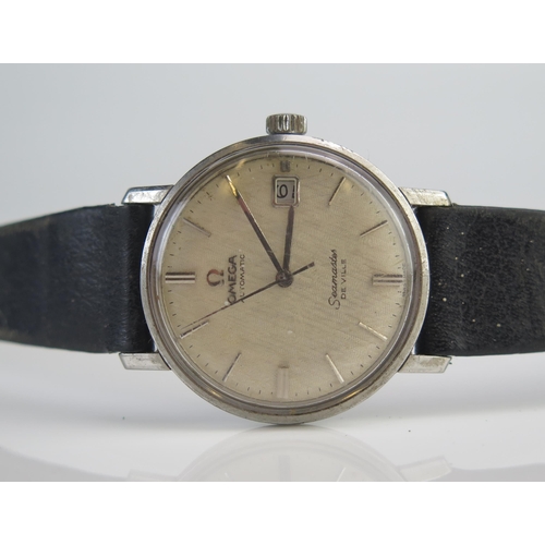 422 - An OMEGA Seamaster De Ville Gent's Steel Cased Automatic Wristwatch, 34.5mm case. Needs attention