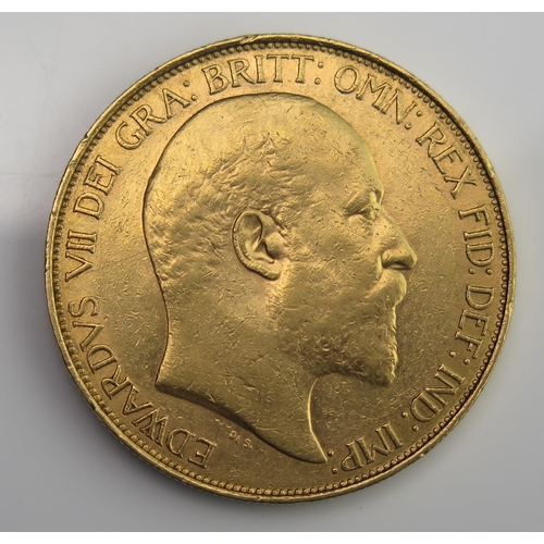 929 - An Edward VII Gold £5 Coin