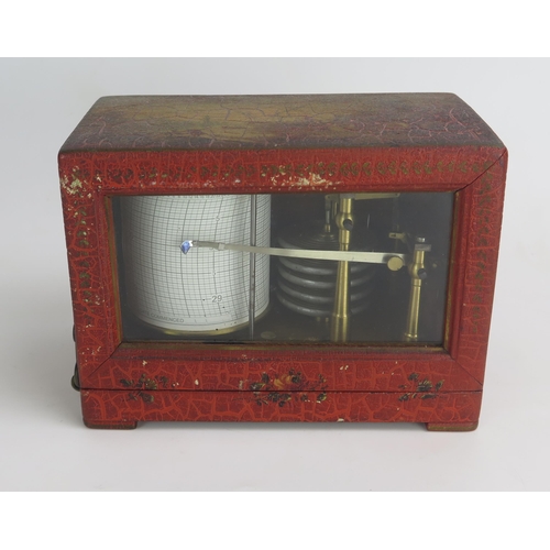 1265 - An early 20th century French barograph, with five tier vacuum and single recording arm, contained in... 