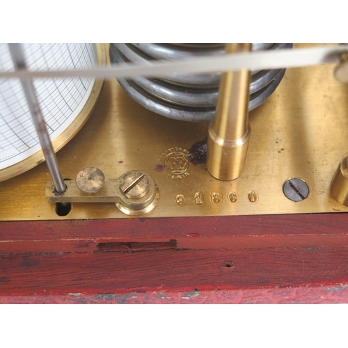 1265 - An early 20th century French barograph, with five tier vacuum and single recording arm, contained in... 