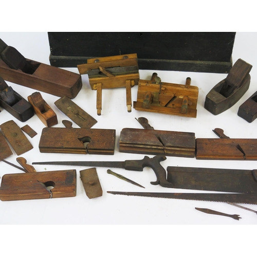 1098 - Collection of Wood Black Planes and Molding Planes