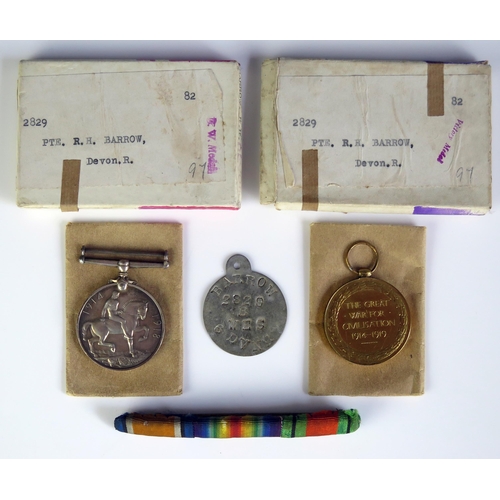 1239 - A World War One pair to 2829 Pte. R.H.Barrow. Devon R.  includes War and Victory medals, in original... 