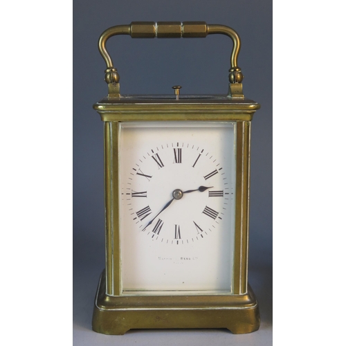 1278 - A French brass carriage clock, with 6cm Roman dial, the movement with lever platform escapement, pus... 