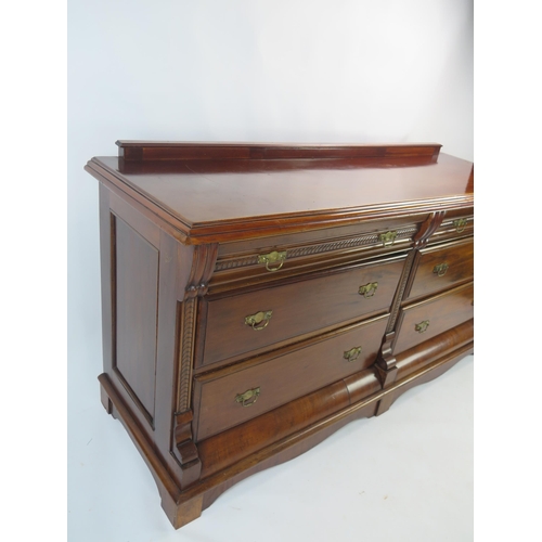 1515 - An Edwardian Mahogany Sideboard, 177(l)x58(d)x85(h)cm