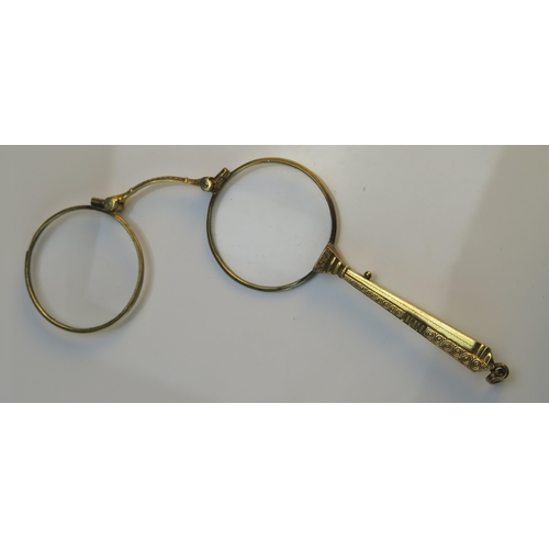 194 - A Yellow Metal Lorgnette